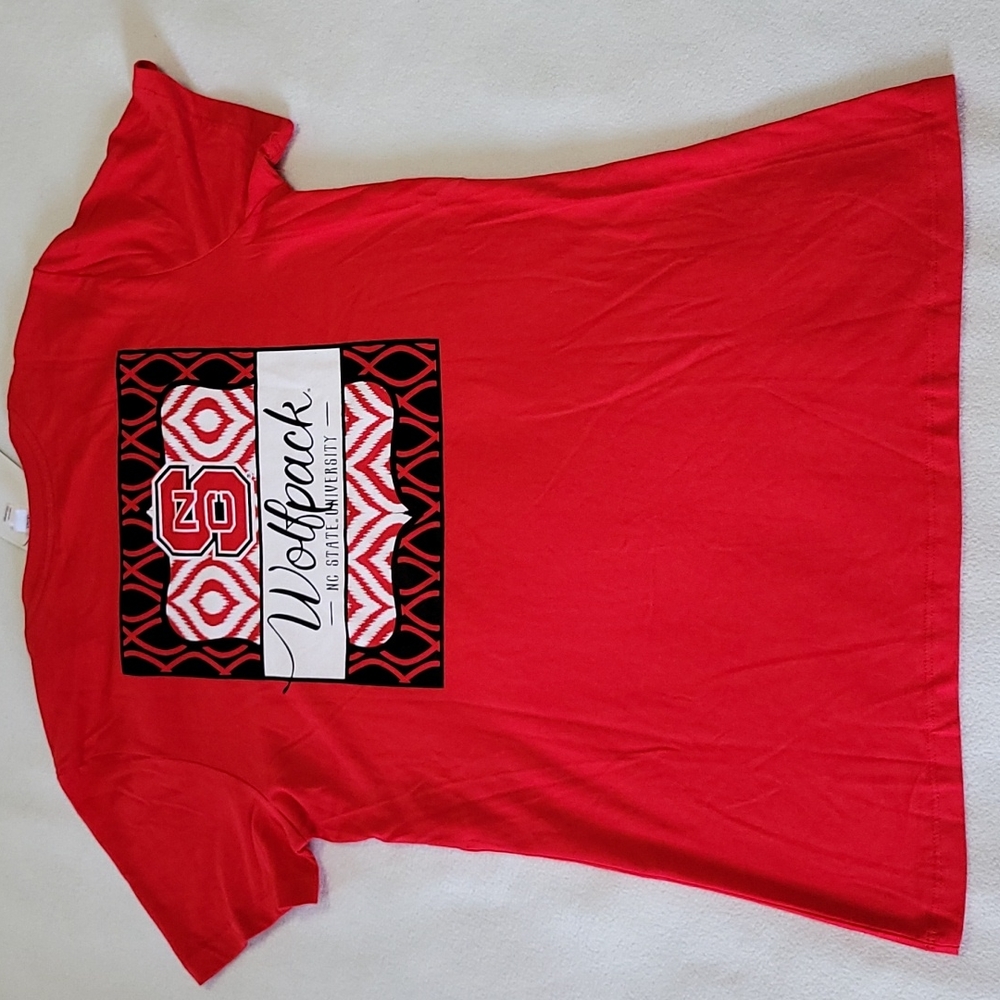 NEW NC State Wolfpack Youth 2XL Cotton Tee short sleeve Logo University Graphics